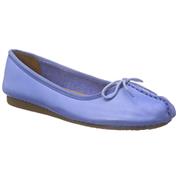 clarks blue pumps