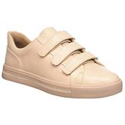 clarks un maui strap sneaker