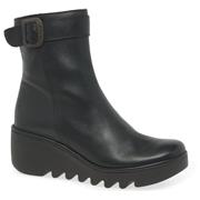 Fly London Salv Black Pebbled Leather Wedge Chelsea Boots